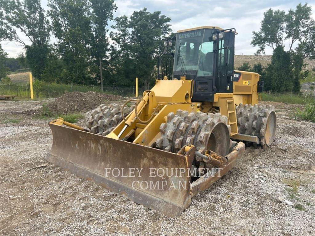 CAT 815F2 Compactadores de suelo