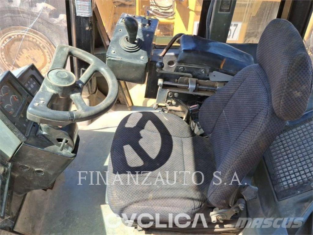 CAT 824H Buldozer sobre oruga