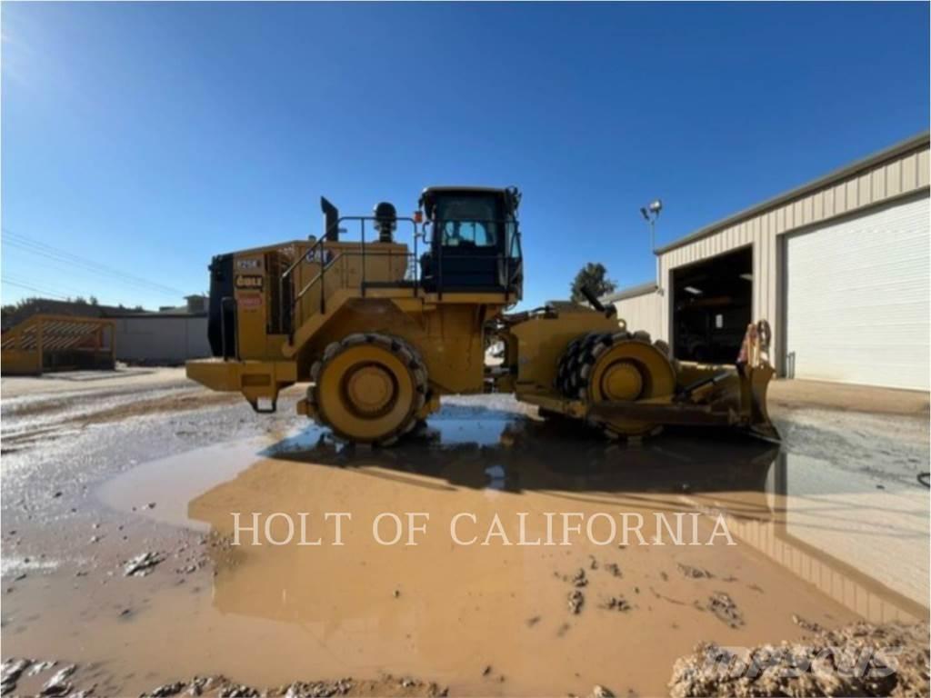 CAT 825K Compactadores de suelo