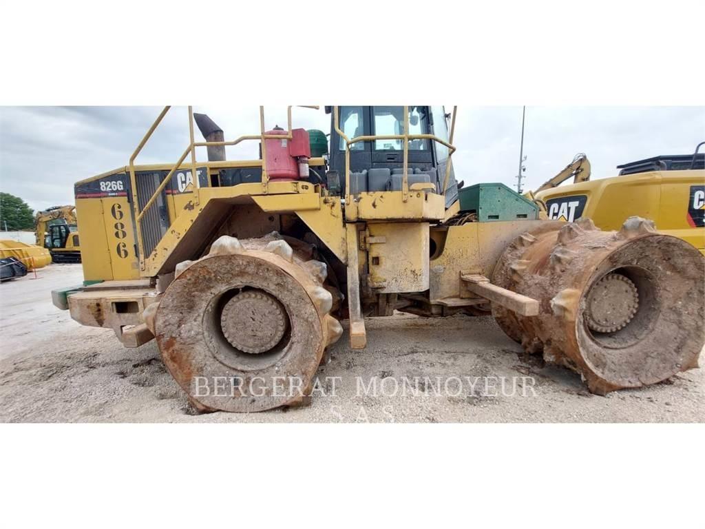 CAT 826G II Buldozer sobre ruedas