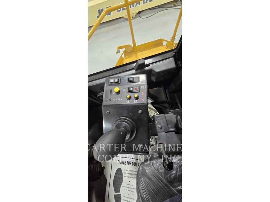 CAT 826H RBLD Compactadores de suelo