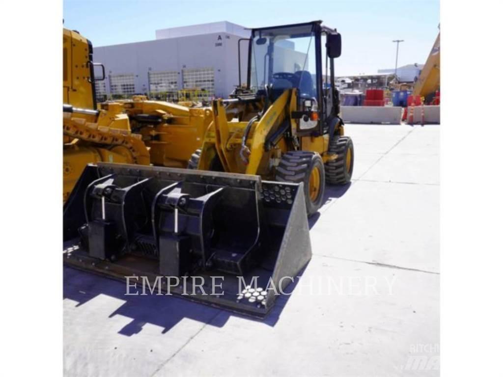 CAT 903 Cargadoras sobre ruedas
