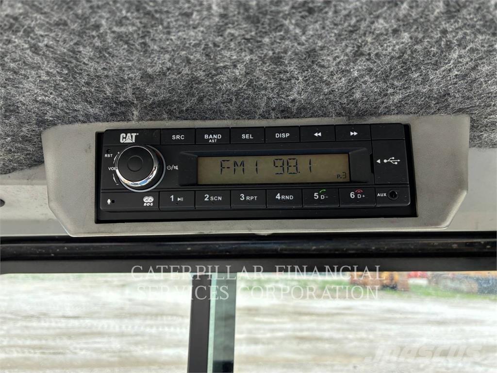CAT 903D Cargadoras sobre ruedas