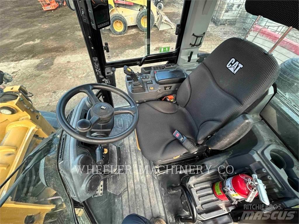 CAT 906 Cargadoras sobre ruedas