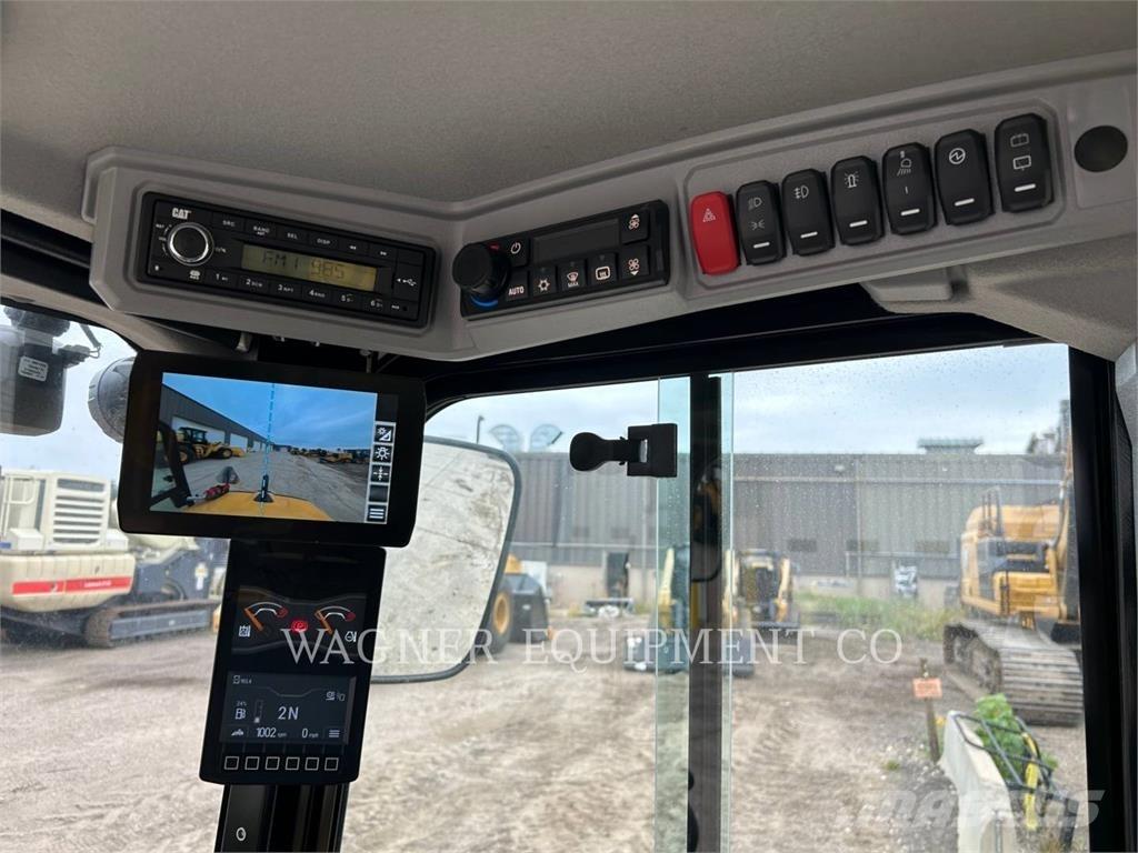 CAT 906 Cargadoras sobre ruedas