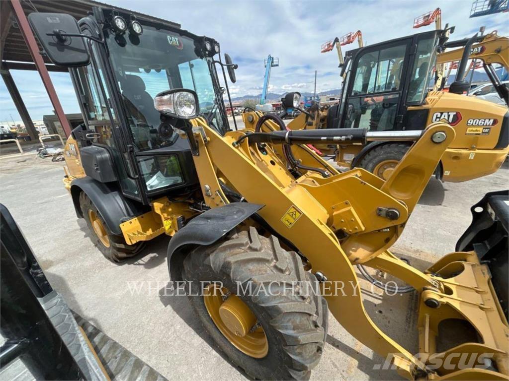 CAT 906 Cargadoras sobre ruedas