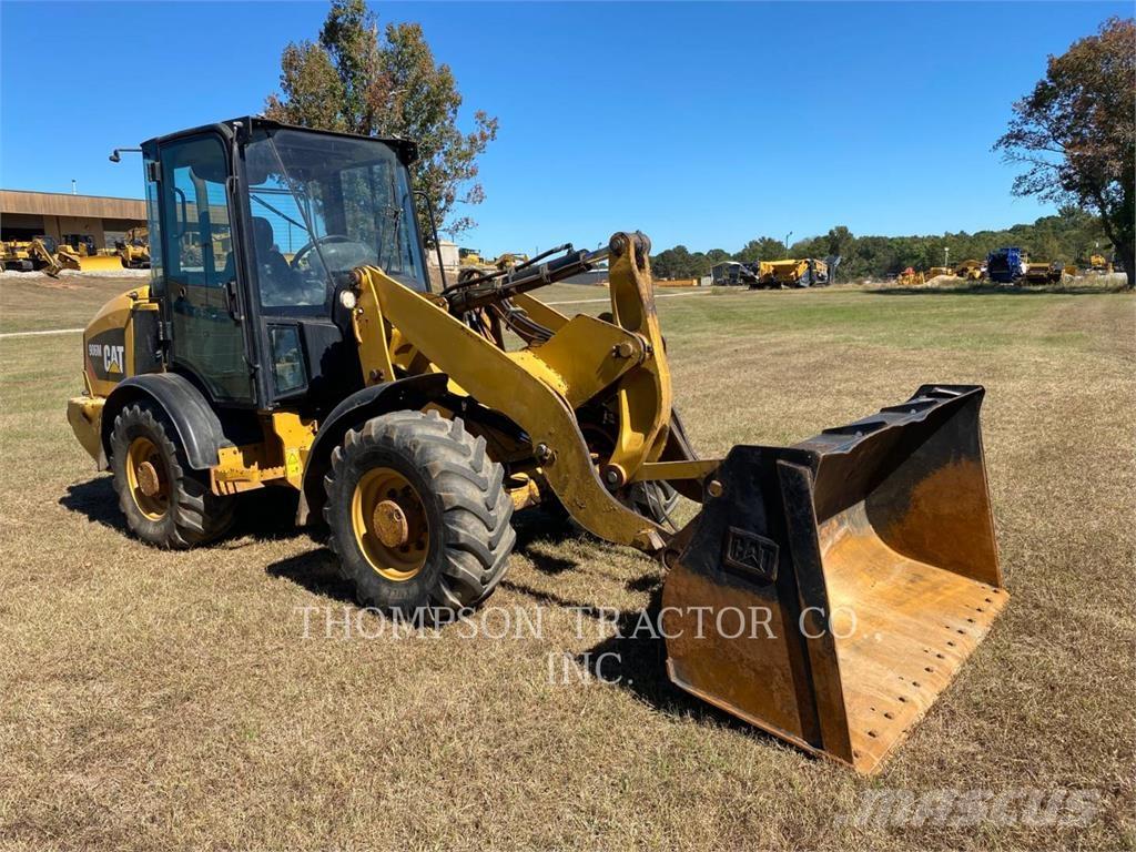 CAT 906 M Cargadoras sobre ruedas