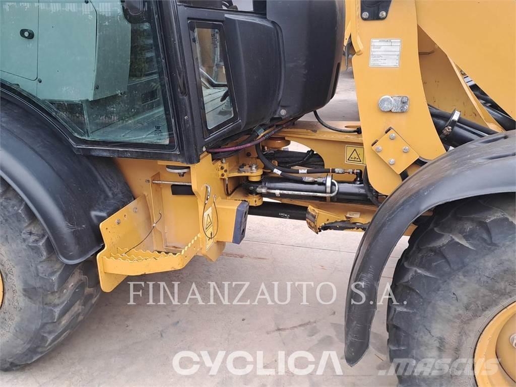 CAT 906M Cargadoras sobre ruedas