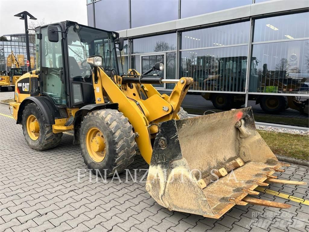 CAT 906M Cargadoras sobre ruedas