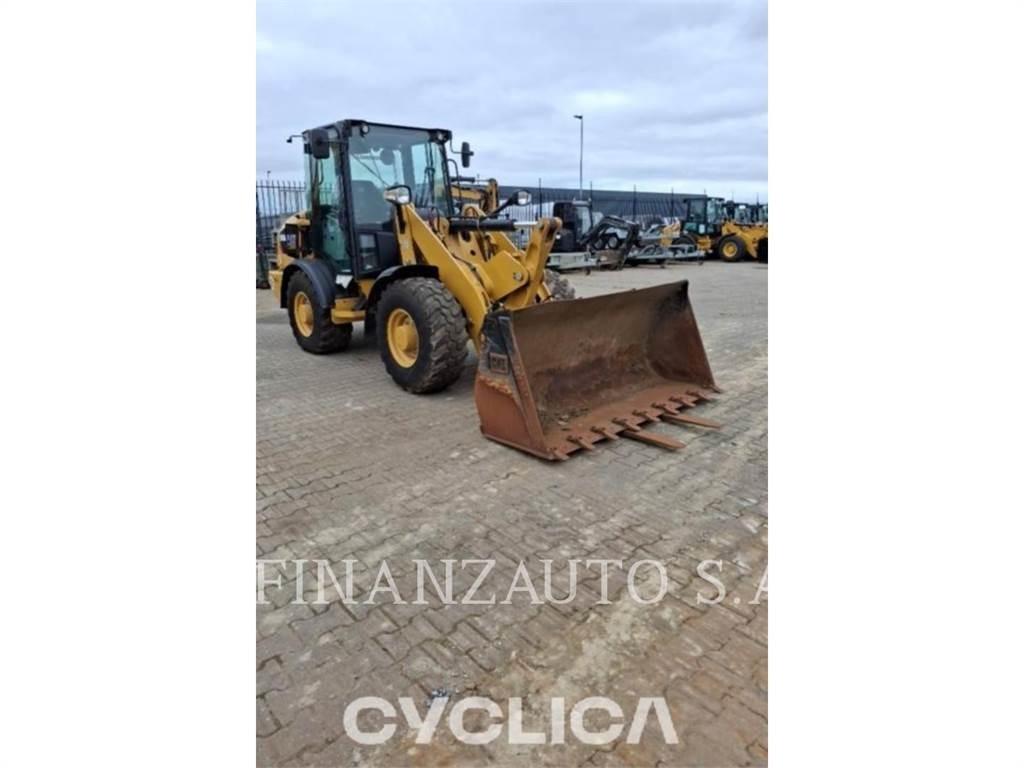 CAT 906M Cargadoras sobre ruedas