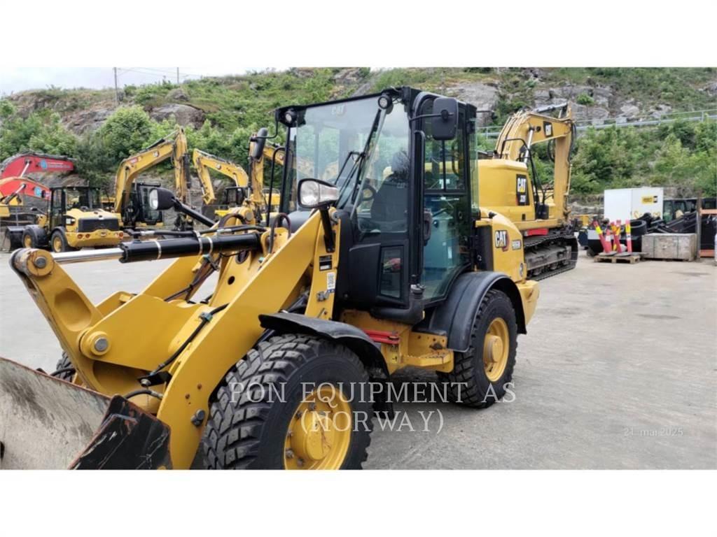 CAT 906M Cargadoras sobre ruedas