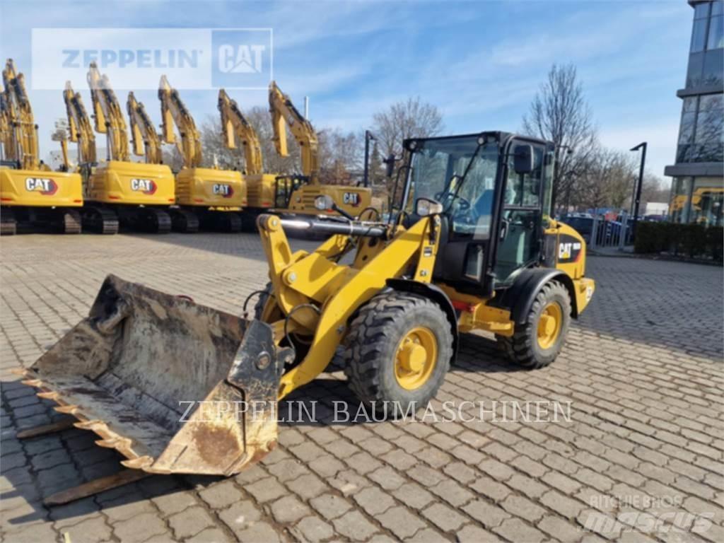 CAT 906M Cargadoras sobre ruedas