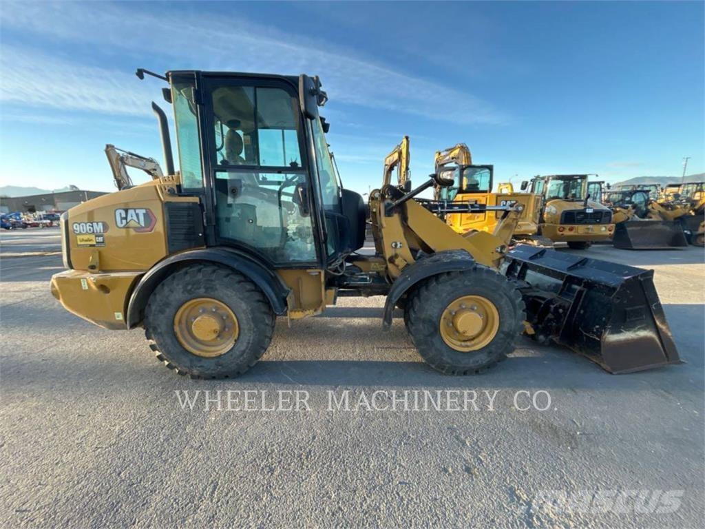 CAT 906M Cargadoras sobre ruedas