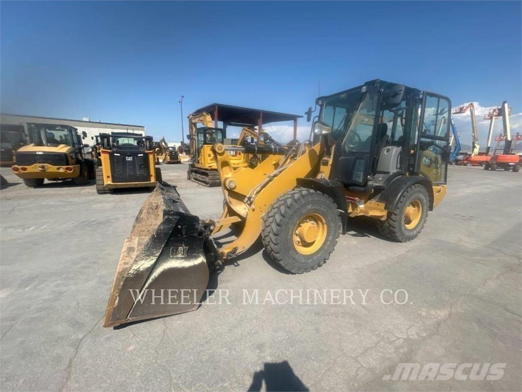 CAT 906M Cargadoras sobre ruedas