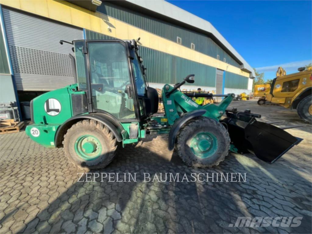 CAT 906M Cargadoras sobre ruedas