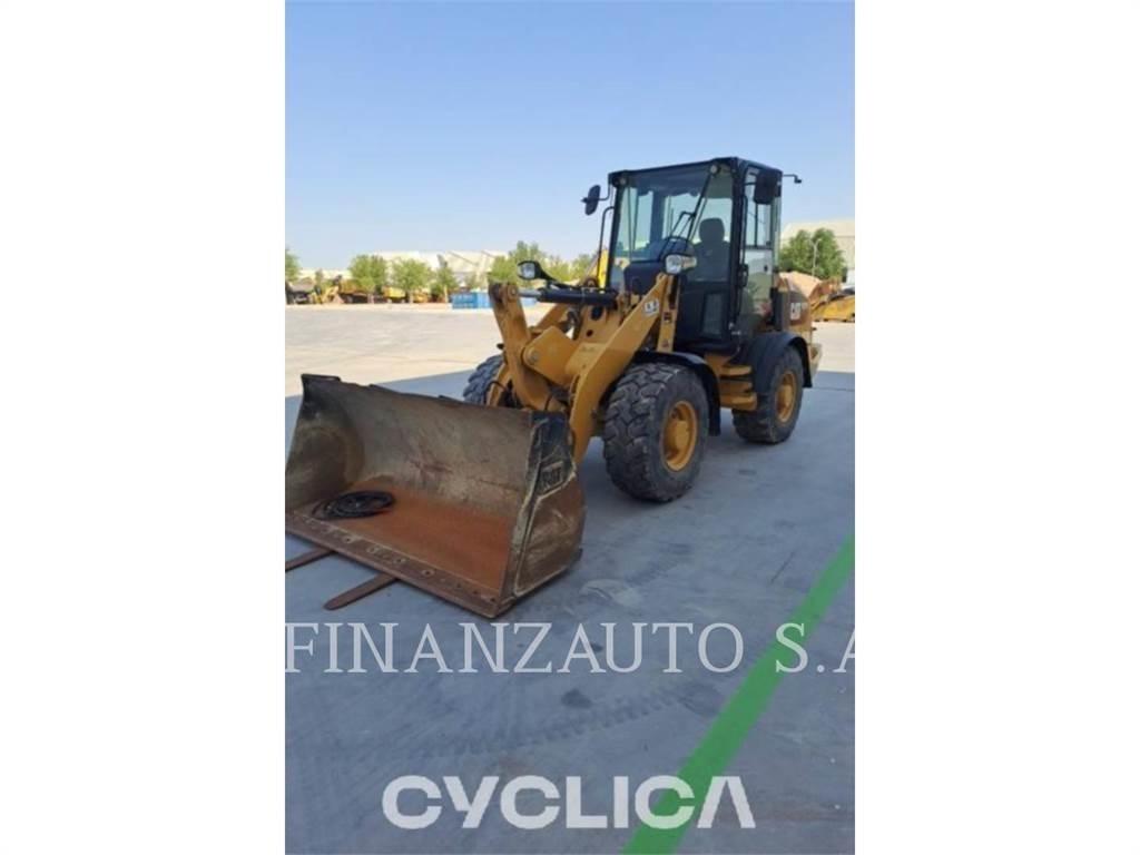CAT 907M Cargadoras sobre ruedas