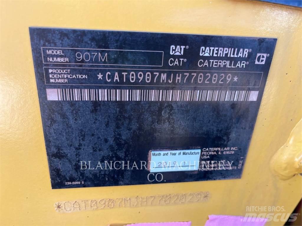 CAT 907M Cargadoras sobre ruedas