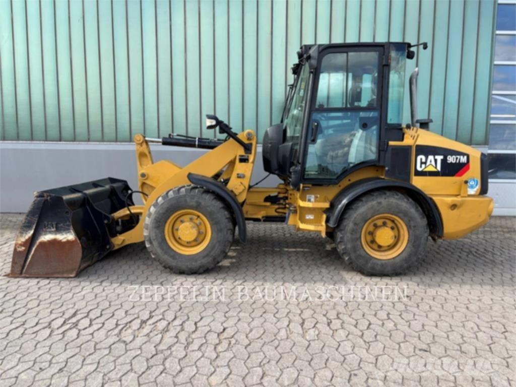 CAT 907M Cargadoras sobre ruedas