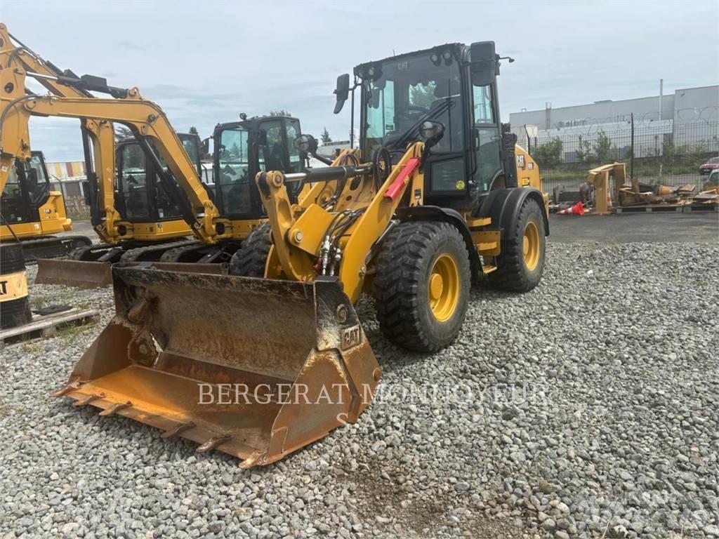 CAT 908 Cargadoras sobre ruedas