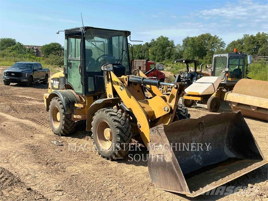 CAT 908H2 Cargadoras sobre ruedas