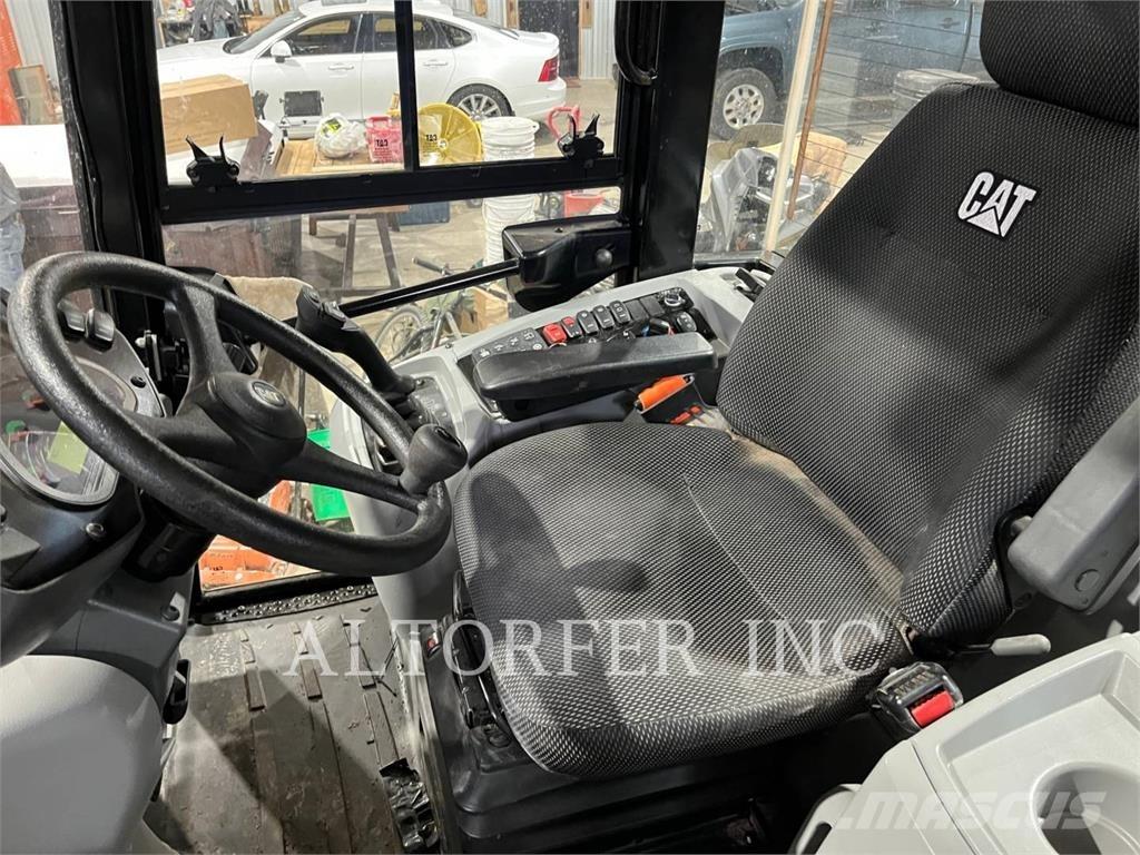 CAT 908M Palas cargadoras
