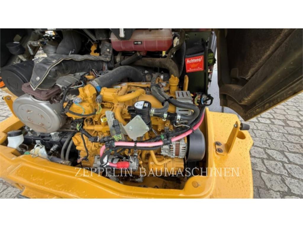 CAT 908M Cargadoras sobre ruedas