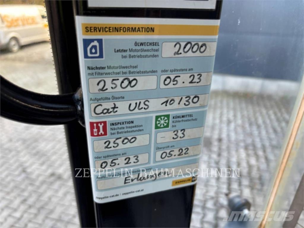 CAT 908M Cargadoras sobre ruedas