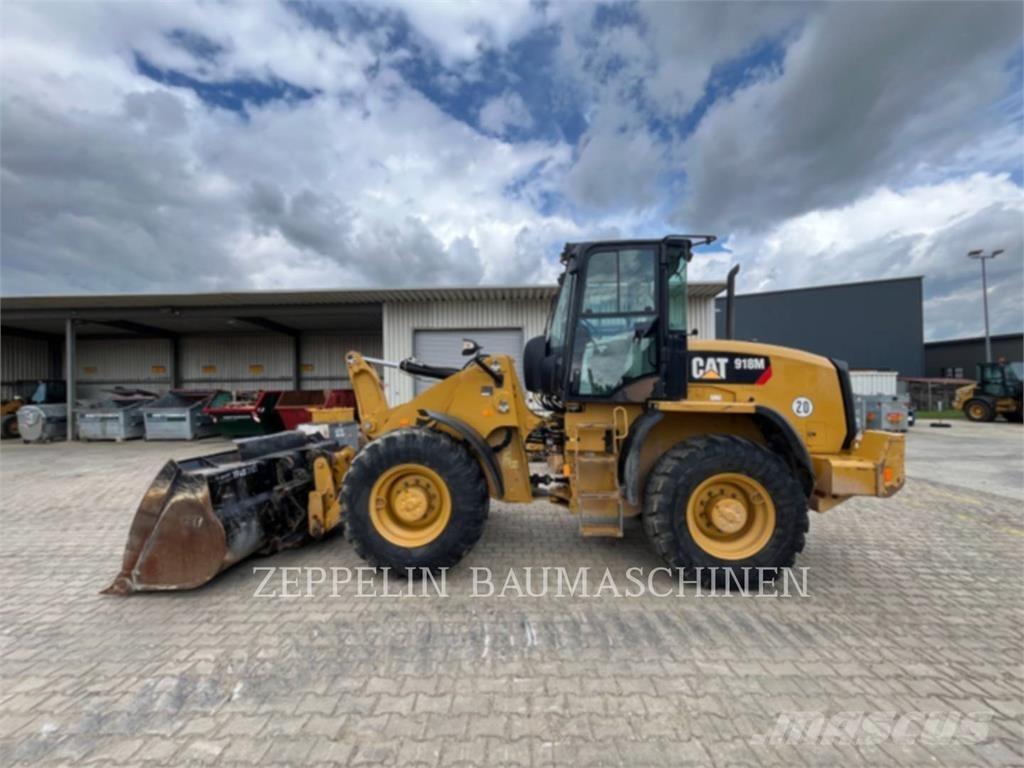 CAT 918M Cargadoras sobre ruedas