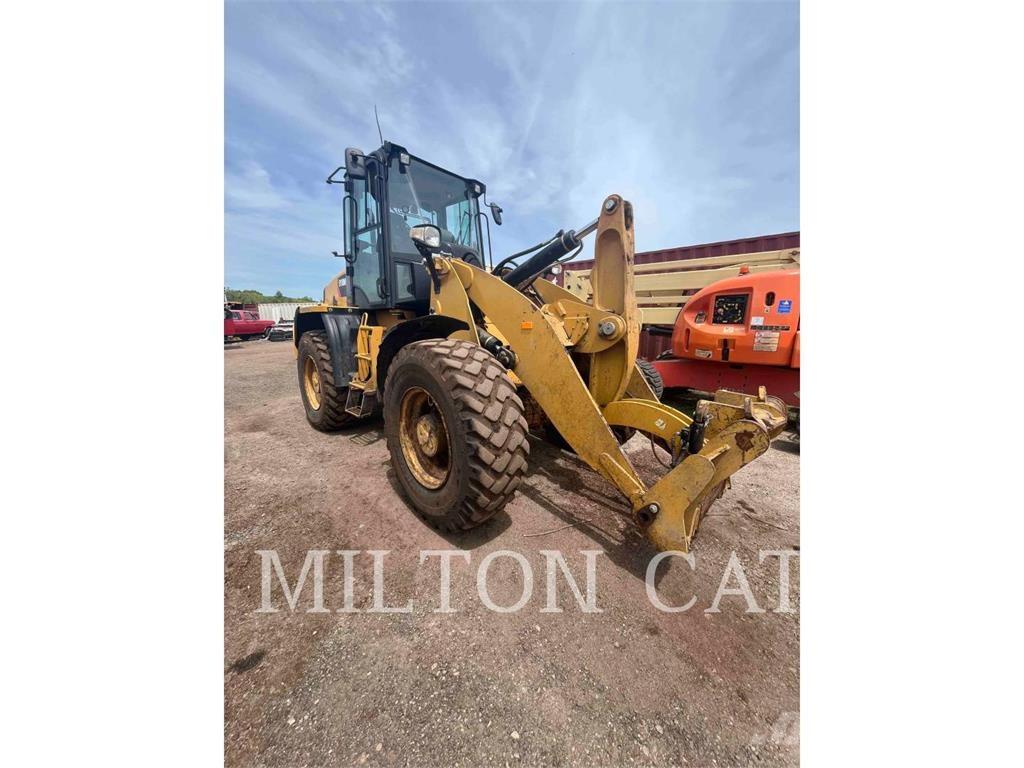 CAT 918M Cargadoras sobre ruedas