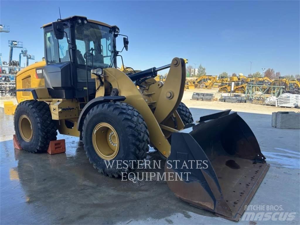 CAT 926M Cargadoras sobre ruedas