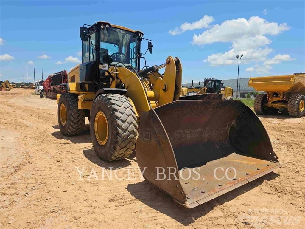 CAT 926M Cargadoras sobre ruedas