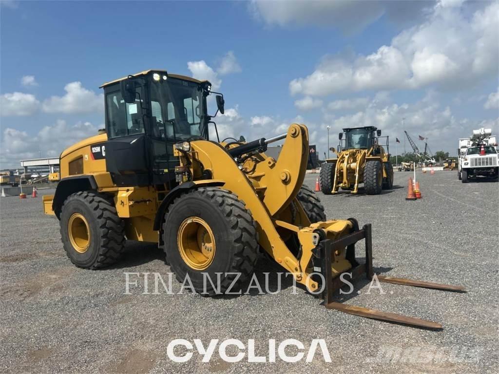 CAT 926M Cargadoras sobre ruedas