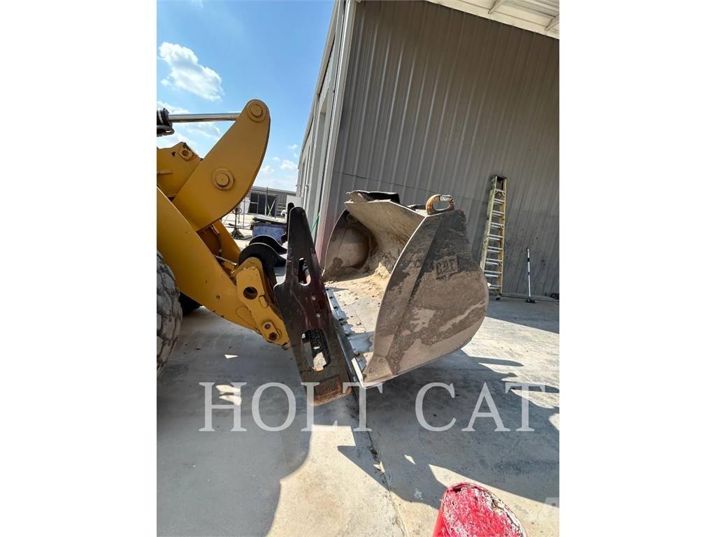 CAT 926M Cargadoras sobre ruedas