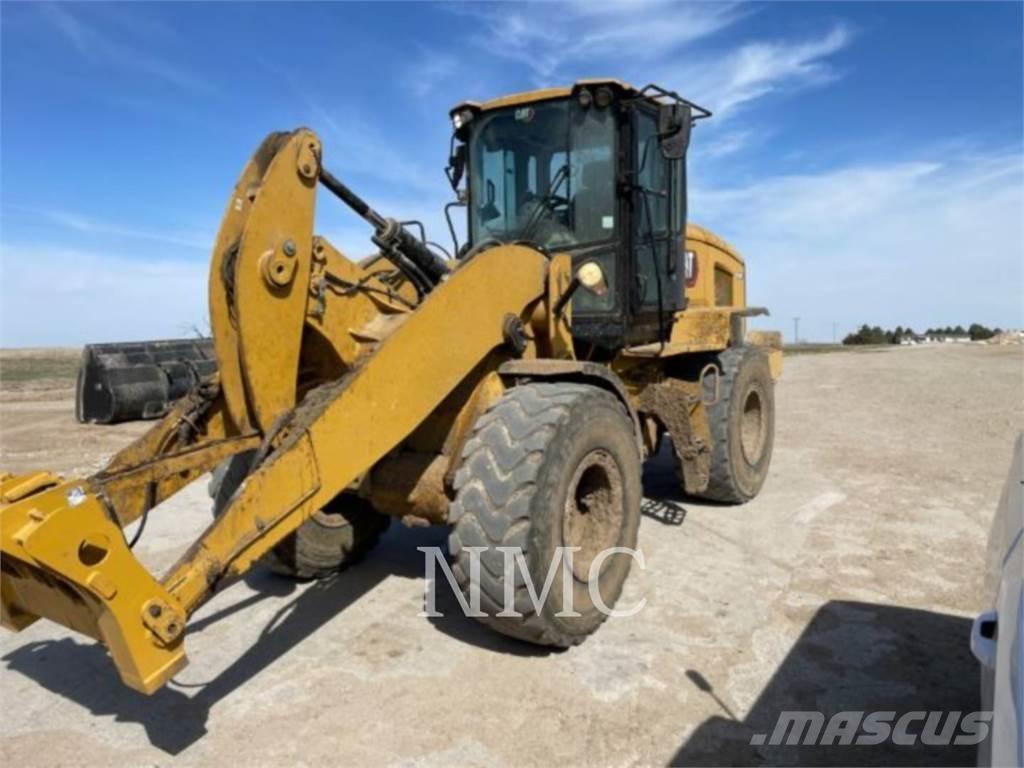 CAT 930M Cargadoras sobre ruedas