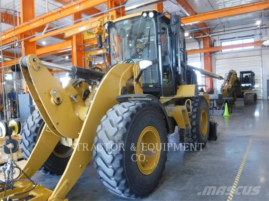 CAT 930M Cargadoras sobre ruedas