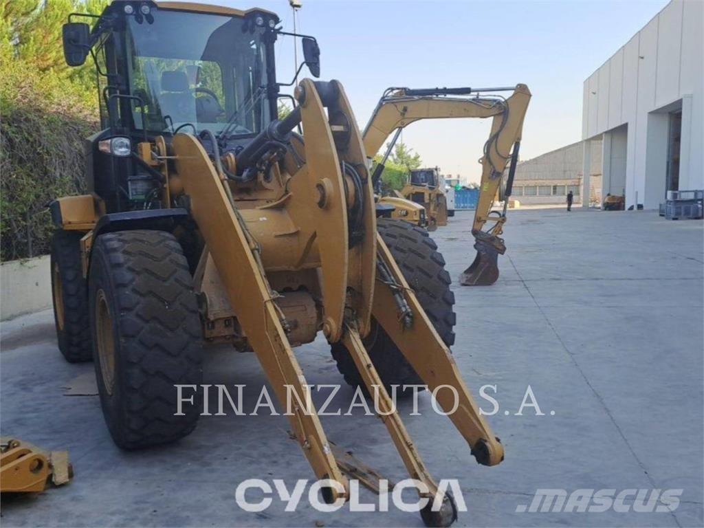 CAT 930M Cargadoras sobre ruedas