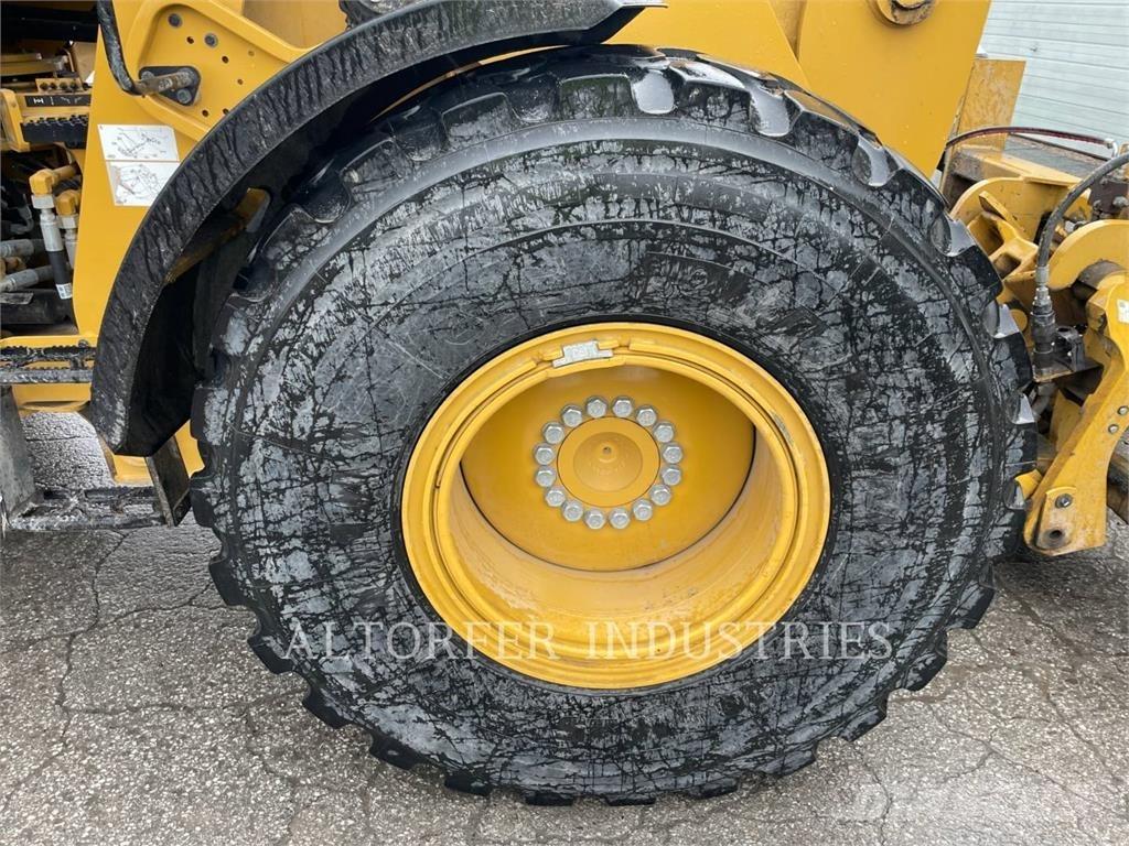 CAT 930M Cargadoras sobre ruedas