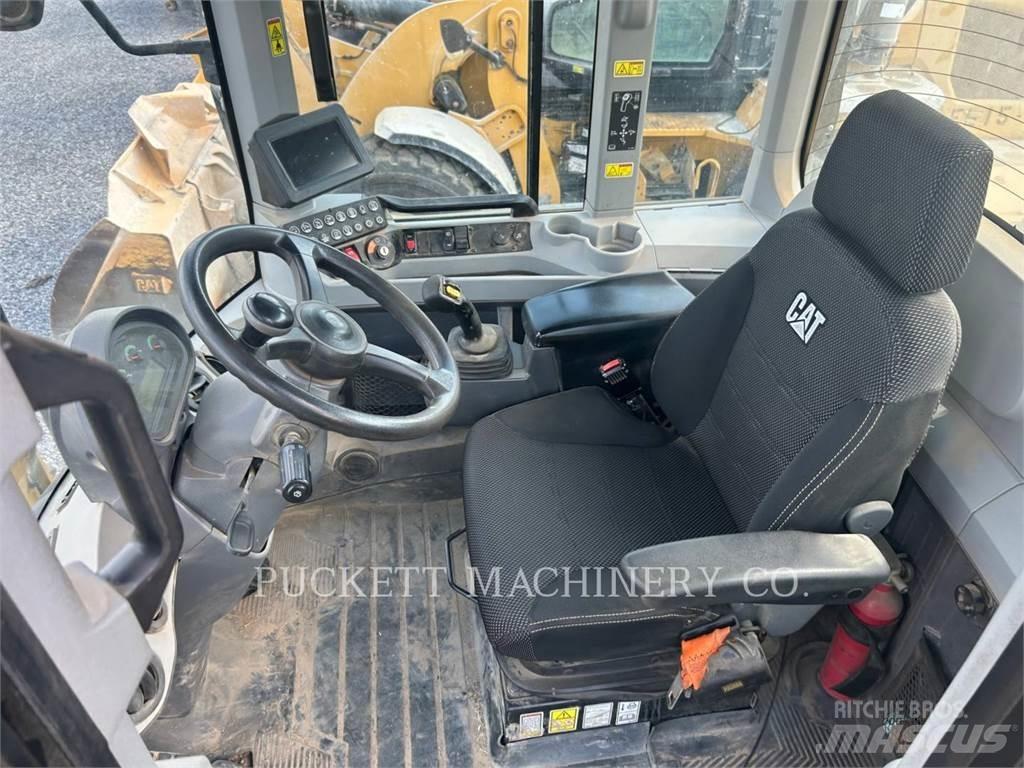 CAT 938M Cargadoras sobre ruedas