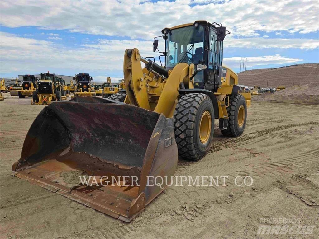 CAT 938M Cargadoras sobre ruedas