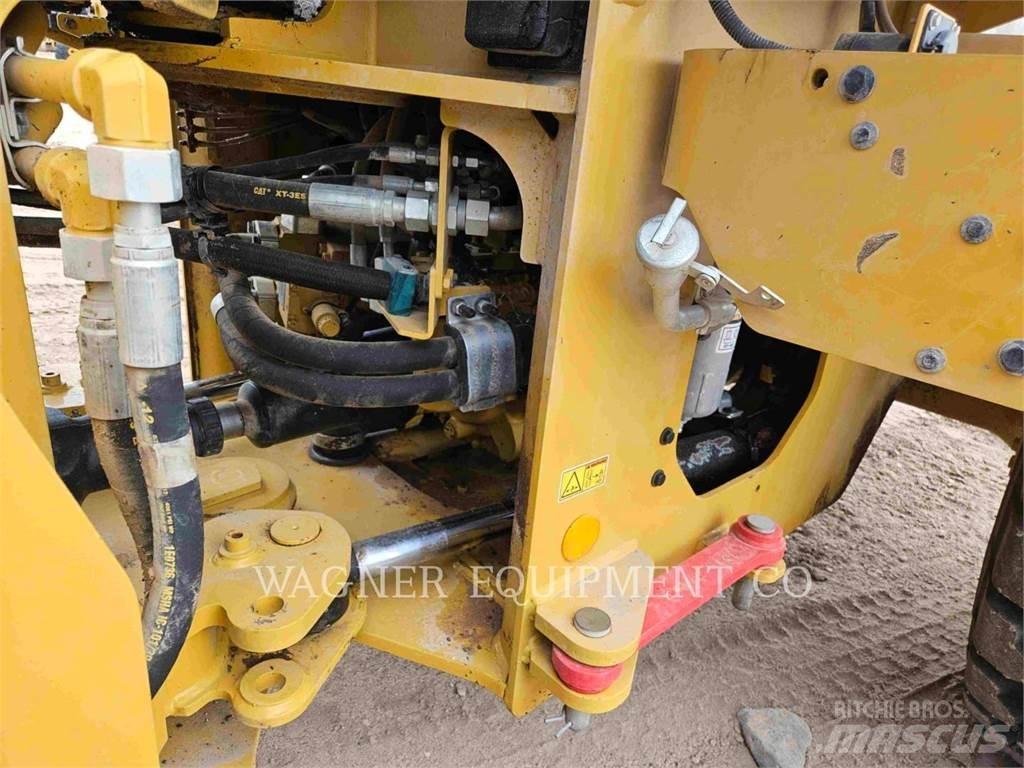 CAT 938M Cargadoras sobre ruedas