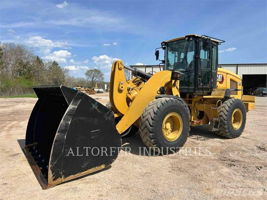 CAT 938M Cargadoras sobre ruedas
