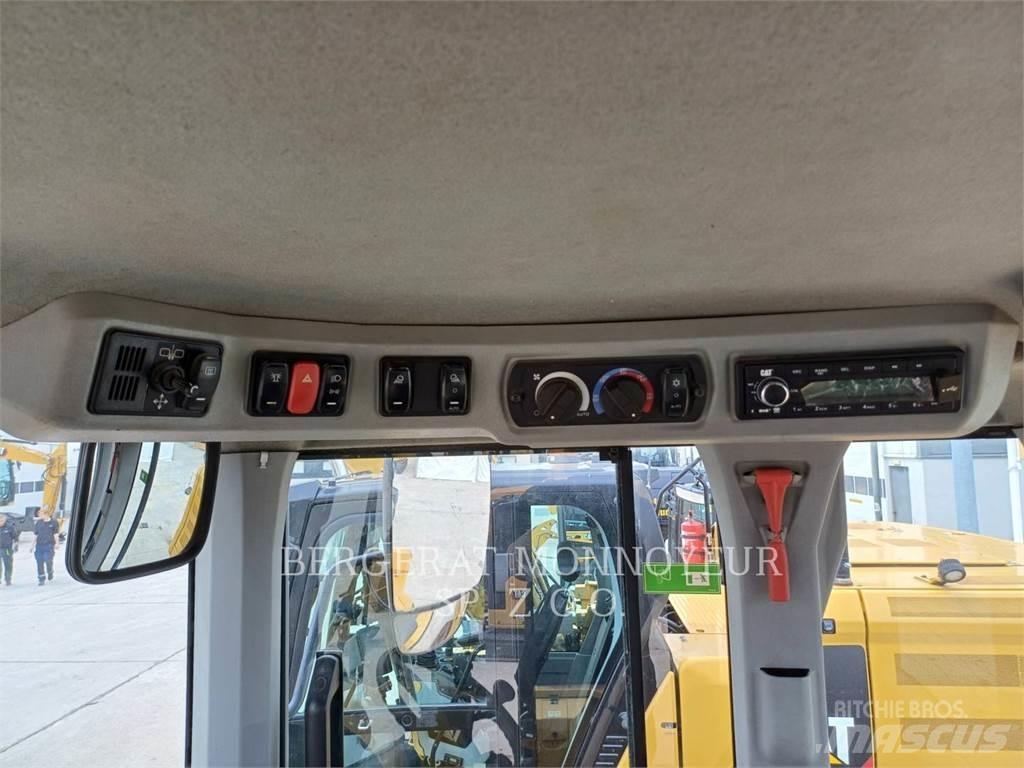 CAT 938M Cargadoras sobre ruedas