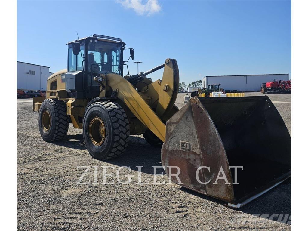 CAT 938M Cargadoras sobre ruedas