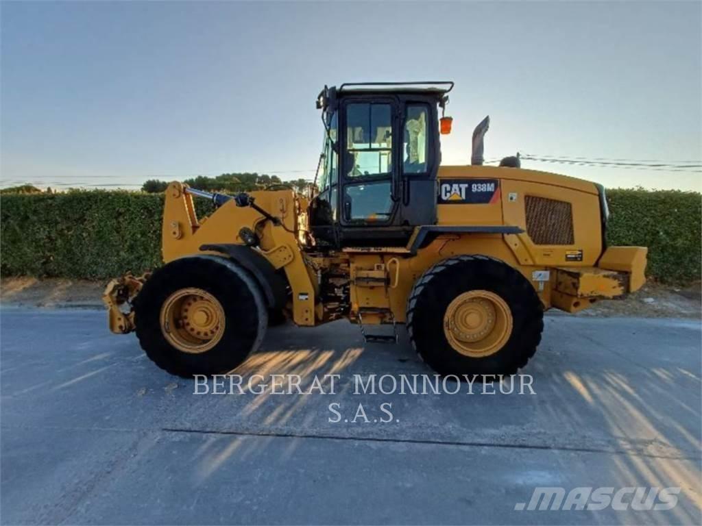 CAT 938M Cargadoras sobre ruedas