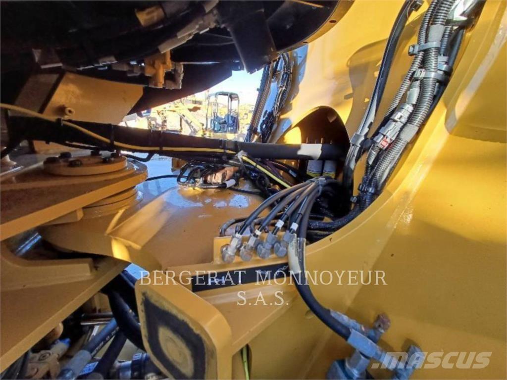 CAT 938M Cargadoras sobre ruedas