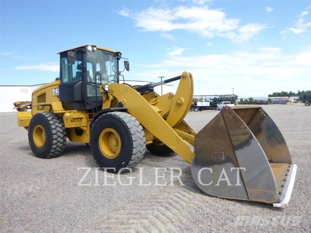 CAT 938M Cargadoras sobre ruedas