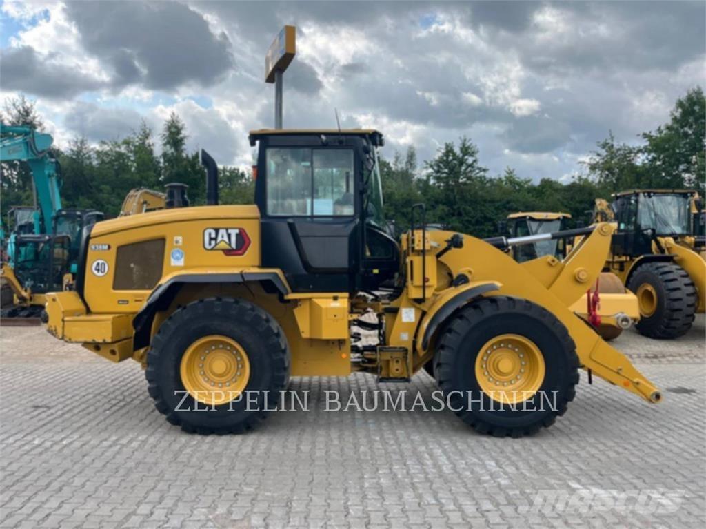 CAT 938M Cargadoras sobre ruedas