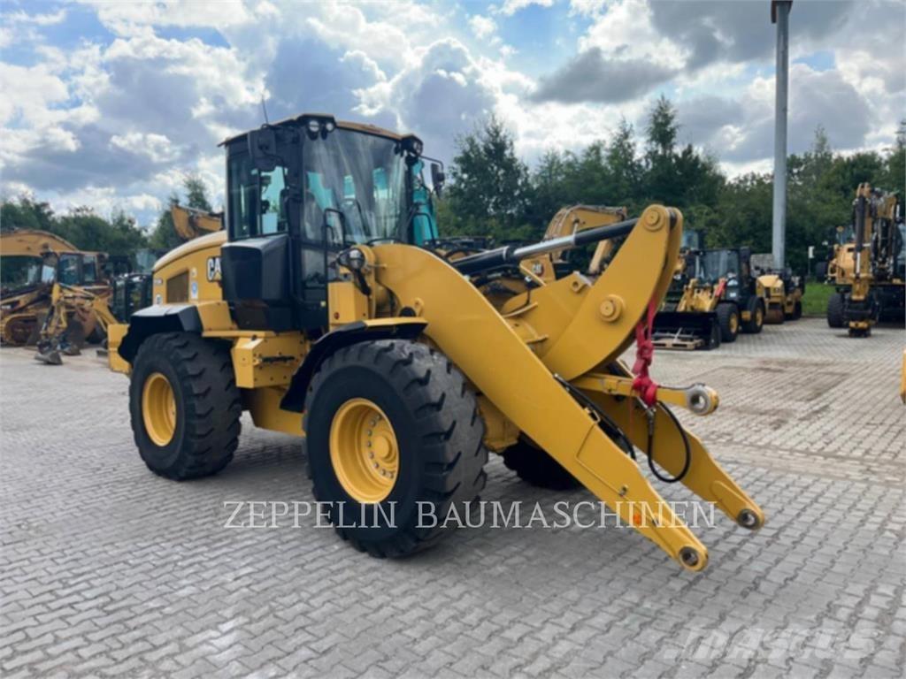 CAT 938M Cargadoras sobre ruedas