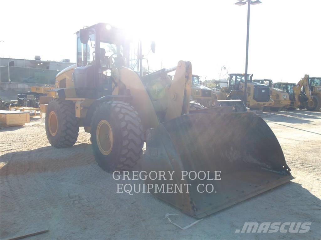 CAT 938M Cargadoras sobre ruedas