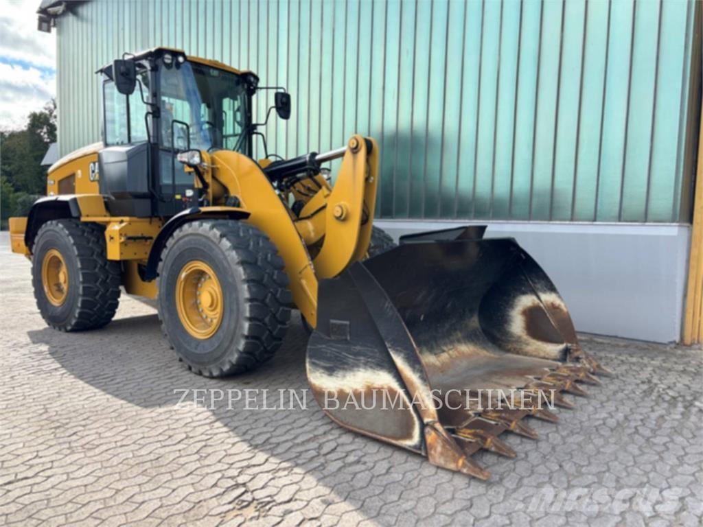 CAT 938M Cargadoras sobre ruedas